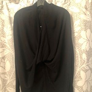 Lululemon criss cross black sweater XS